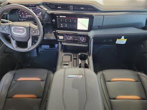 2025 GMC Sierra 2500 AT4