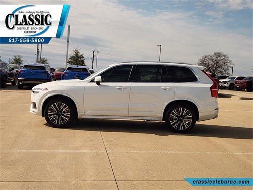 2022 Volvo XC90 T6 Momentum 6 Passenger