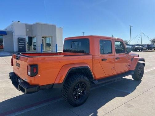 2025 Jeep Gladiator Sport