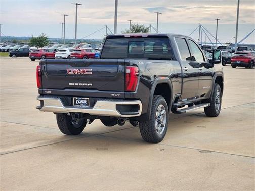 2026 GMC Sierra 2500 SLT