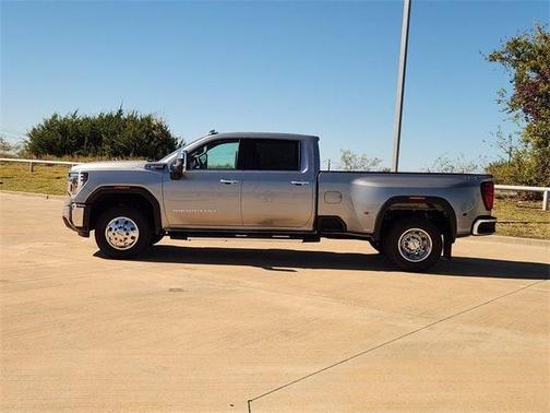 2026 GMC Sierra 3500 SLT