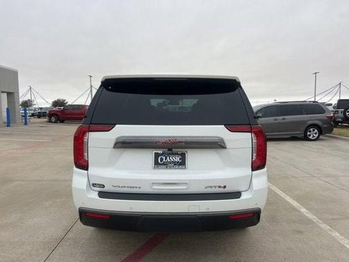 2024 GMC Yukon AT4