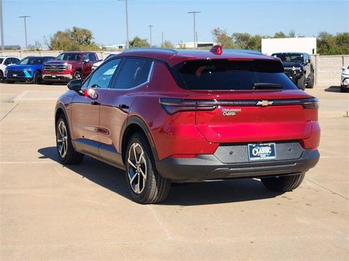 2026 Chevrolet Equinox EV LT 2