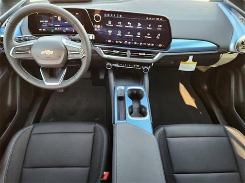 2025 Chevrolet Equinox EV LT 2