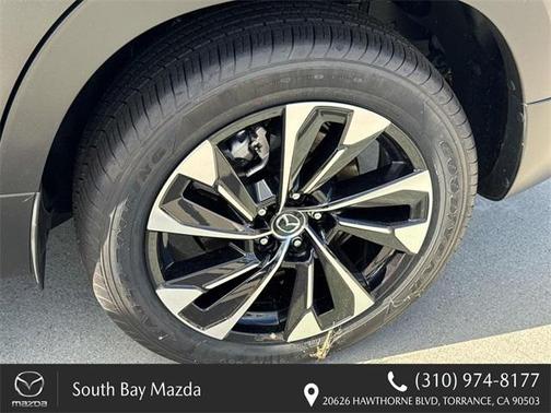 2025 Mazda CX-50 PLUS