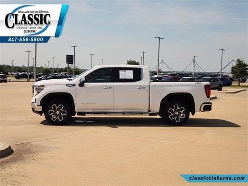 2024 GMC Sierra 1500 SLT