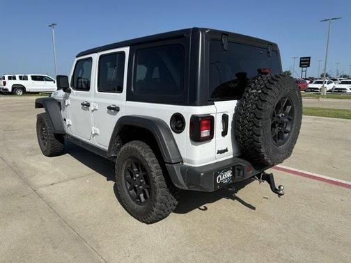 2024 Jeep Wrangler Sport