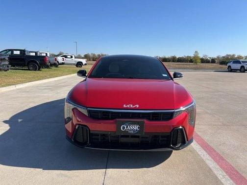 2025 Kia K4 GT-Line Turbo