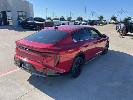 2025 Kia K4 GT-Line Turbo