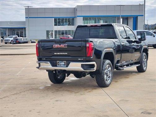 2026 GMC Sierra 2500 SLT