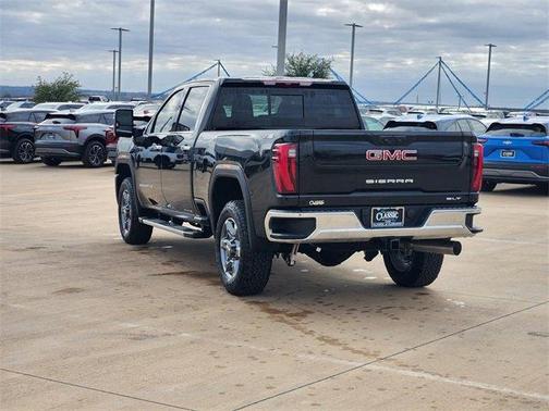 2026 GMC Sierra 2500 SLT