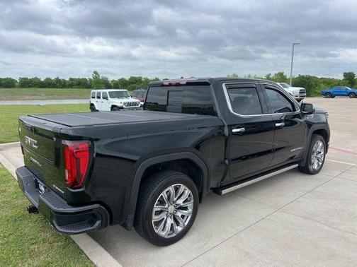 Onyx Black 2024 GMC Sierra 1500 Denali