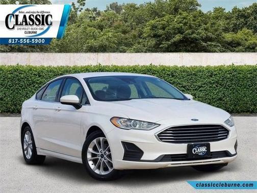 2020 Ford Fusion SE