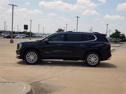 2025 GMC Acadia Denali
