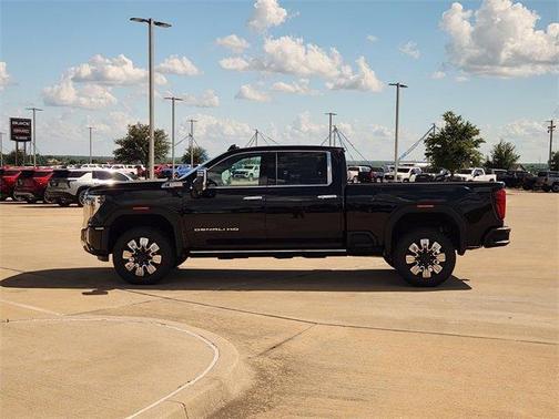2025 GMC Sierra 2500 Denali
