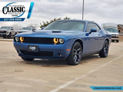 2022 Dodge Challenger SXT