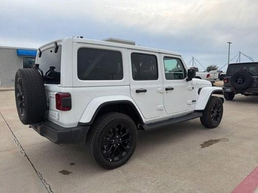 2025 Jeep Wrangler 4xe Sahara