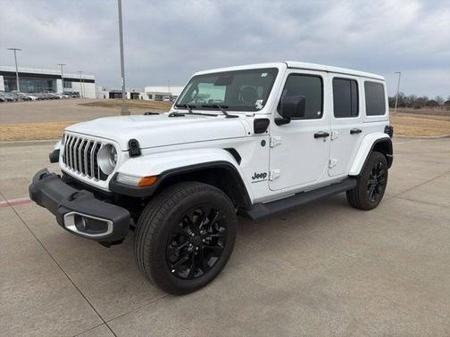 2025 Jeep Wrangler 4xe Sahara
