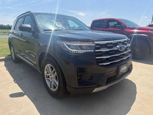 Black 2025 Ford Explorer Active