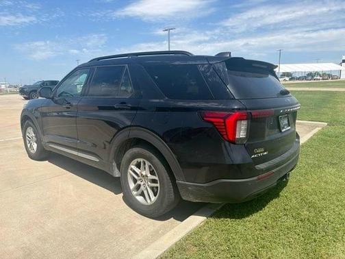 Black 2025 Ford Explorer Active