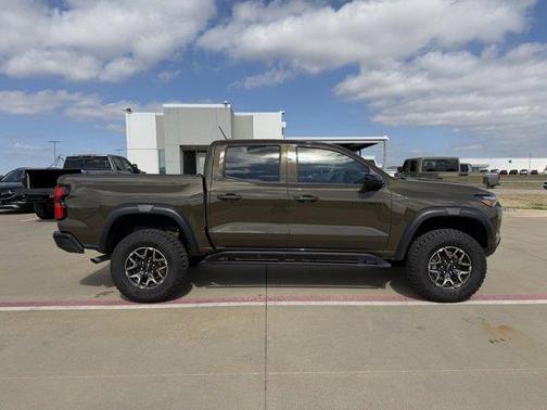 2024 Chevrolet Colorado ZR2