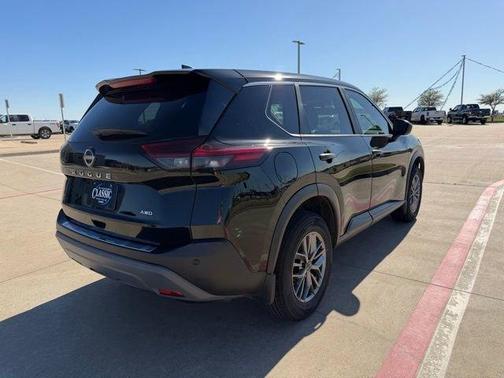 2023 Nissan Rogue S