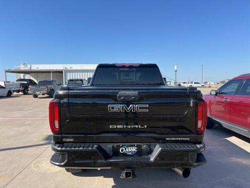 2022 GMC Sierra 2500 Denali