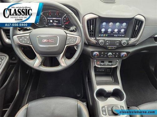 2024 GMC Terrain AT4