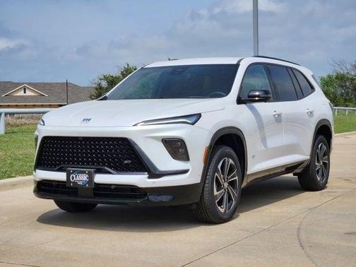 White Frost Tri-Coat 2025 Buick Enclave Sport Touring