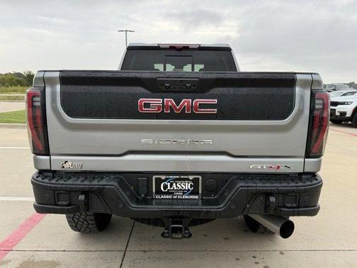 2024 GMC Sierra 2500 AT4X