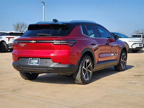 2026 Chevrolet Equinox EV LT 2