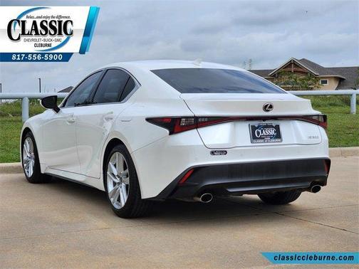 2023 Lexus IS 300 Base