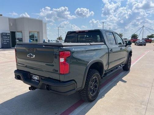 2025 Chevrolet Silverado 1500 ZR2
