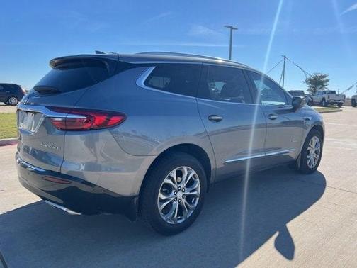 2018 Buick Enclave Avenir