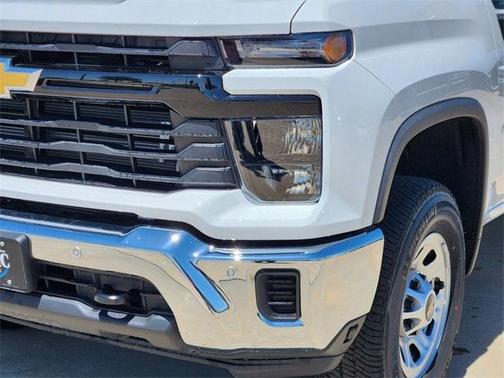 2025 Chevrolet Silverado 2500 WT