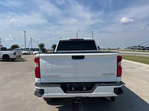 2022 Chevrolet Silverado 2500 High Country