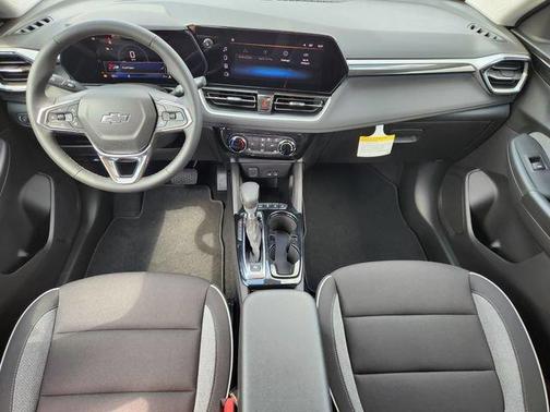 Green 2026 Chevrolet Trailblazer LT