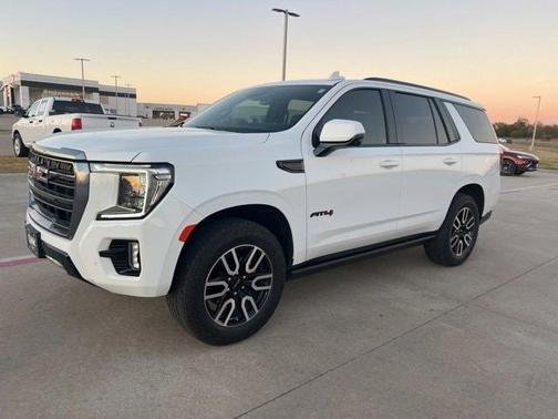 2023 GMC Yukon AT4