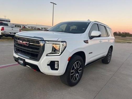 2023 GMC Yukon AT4