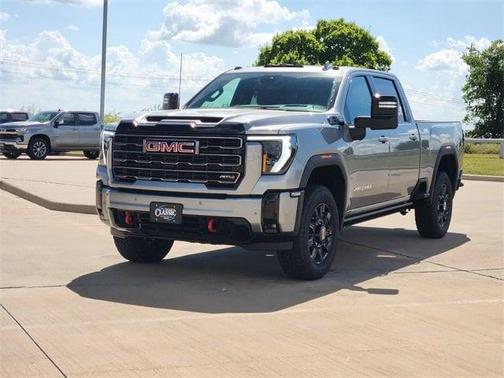 2025 GMC Sierra 2500 AT4