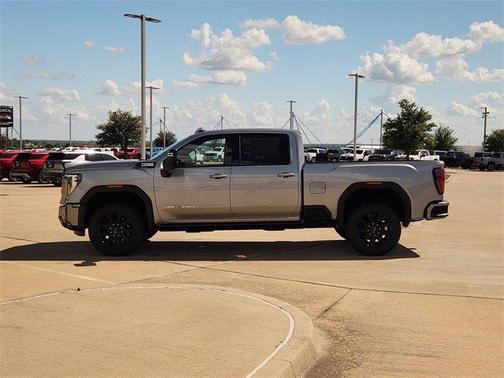 2025 GMC Sierra 2500 AT4