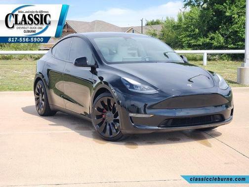 Black 2022 Tesla Model Y Performance