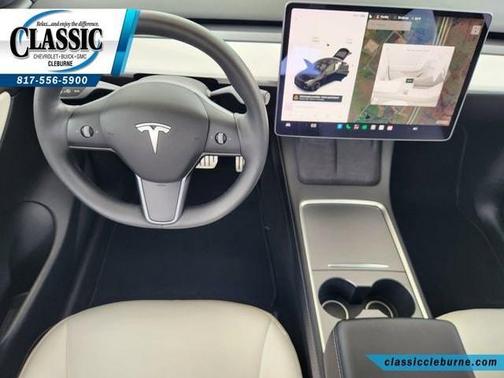 Black 2022 Tesla Model Y Performance