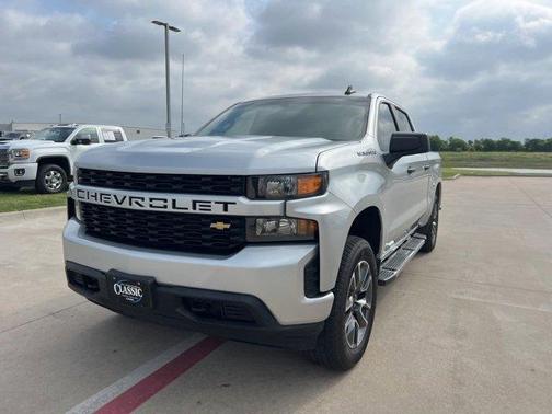 2020 Chevrolet Silverado 1500 Custom
