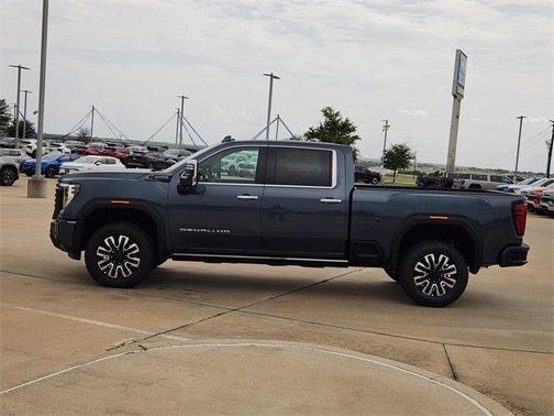 2025 GMC Sierra 2500 Denali Ultimate