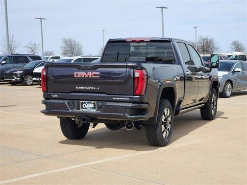 2025 GMC Sierra 2500 Denali