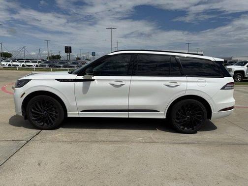 2025 Lincoln Aviator Reserve AWD