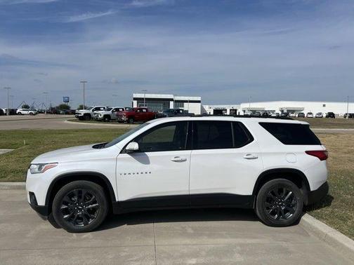2021 Chevrolet Traverse RS