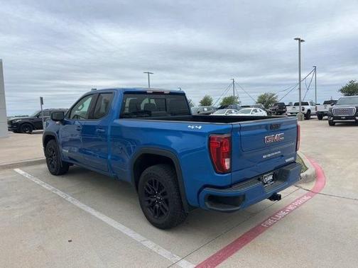 Dynamic Blue Metallic 2023 GMC Sierra 1500 Elevation