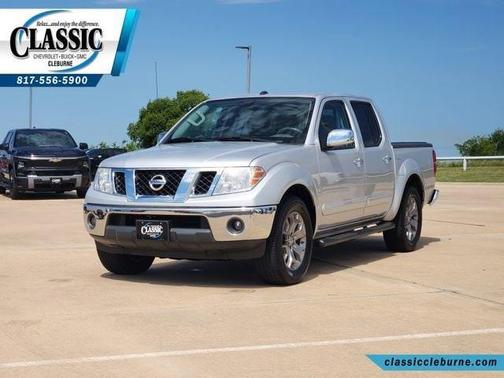 Gray 2019 Nissan Frontier SL